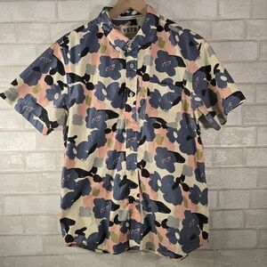 VSTR Short Sleeve Button Down Collared Shirt Front Pocket Men’s L Floral Print